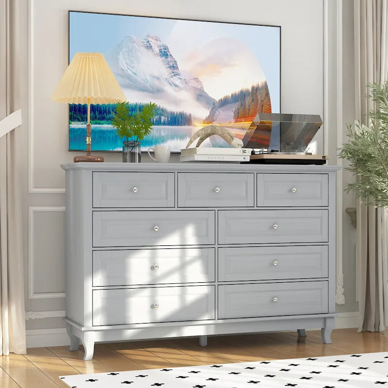 Commode à 9 tiroirs : Commode spacieuse au design épuré, laquée
