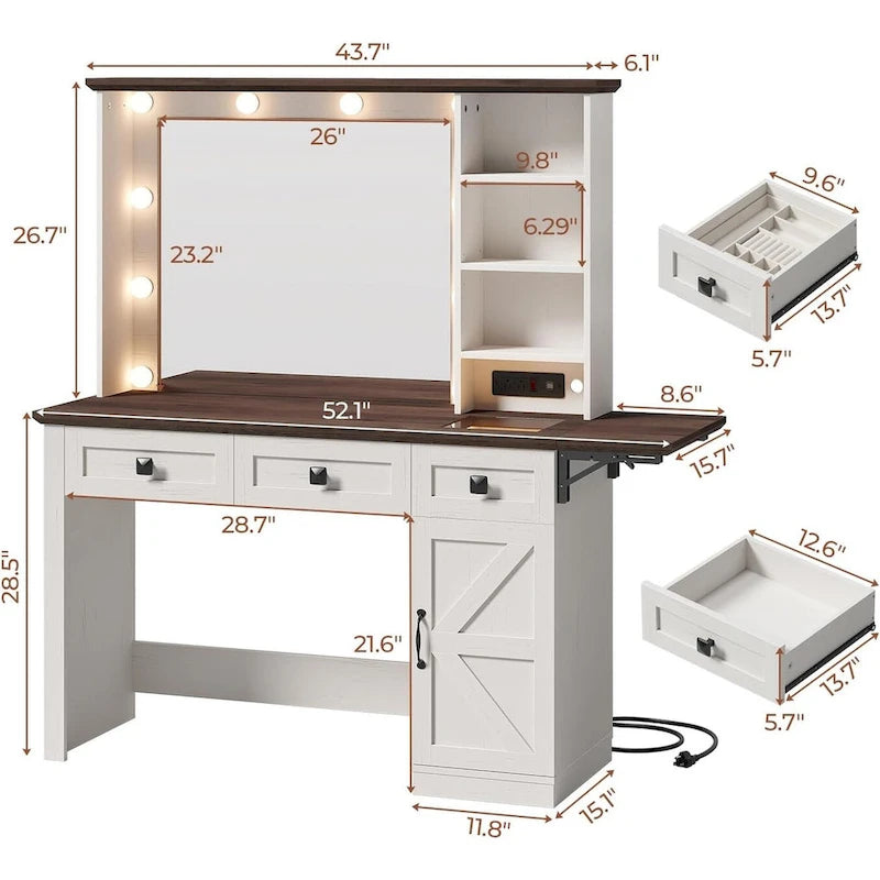 Bureau avec de grands miroirs et des ampoules lumineuses